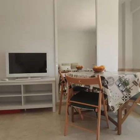 Apartamento Con Piscina Y Vistas Al Mar Apartamento Estepona